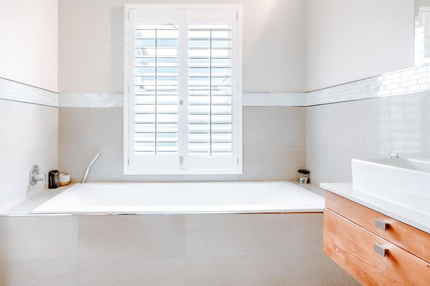 Luxe Family Home With Solar Power In Secure Hout Bay Estate Cape Town Ngoại thất bức ảnh